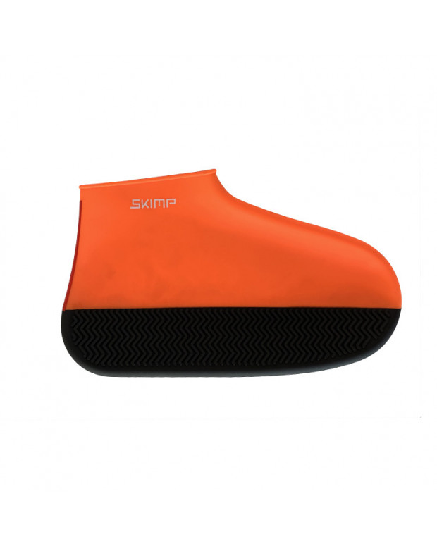 With the Fétichiste orange shoes cover, protect your shoes and be seen during bad weather.