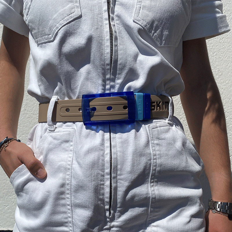 ceinture portée unisexe, marron avec passants et boucle bleu