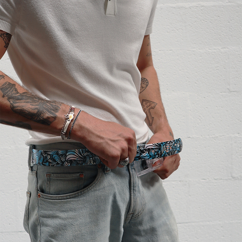 Blue belt by Nicolas Perrot
