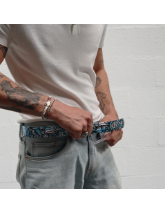 Ceinture bleu by Nicolas Perrot