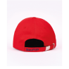 casquette rouge de dos