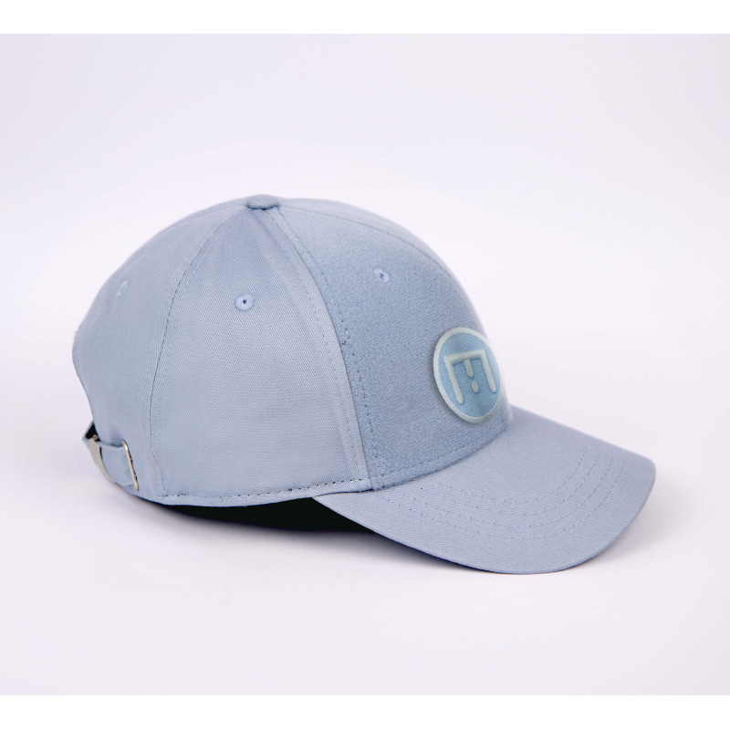 casquette bleue ciel avec patch skimp de côté