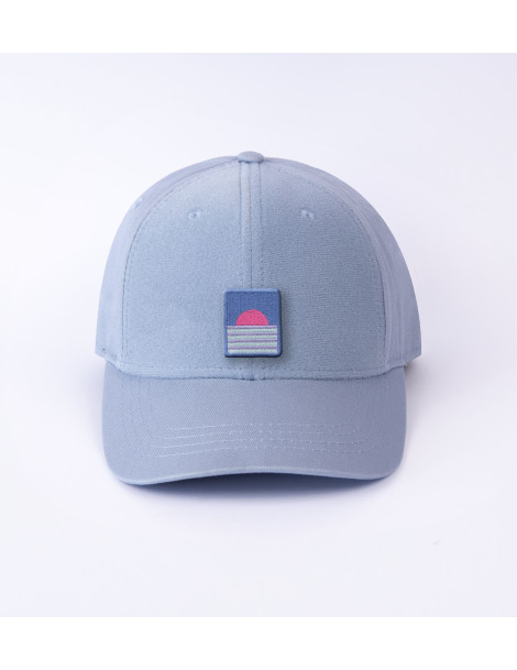 patch sunset sur casquette bleu ciel