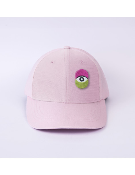 patch oeil sur casquette rose
