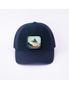 patch moutain sur casquette bleu marine